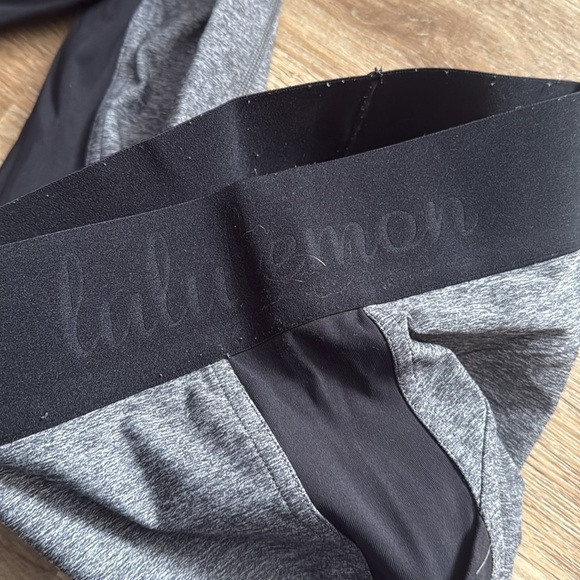 Lululemon leggings - Picture 4 of 5